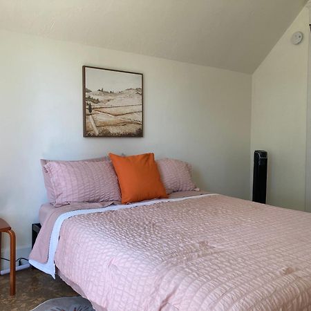 Victorian Guest Getaway-20Mins To Glacier National Park-10Mins To Airport! Columbia Falls Zewnętrze zdjęcie